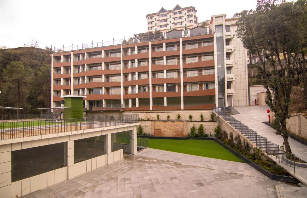 Golden Fern Resort Shimla Exterior foto